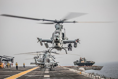 1024px-ah-1z-viper-strait-of-hormuz.jpg